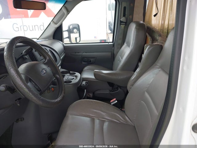 2003 Ford E-450 Cutaway მანქანა იყიდება აუქციონზე, vin: 1FDXE45S53HA67650, აუქციონის ნომერი: 46033524