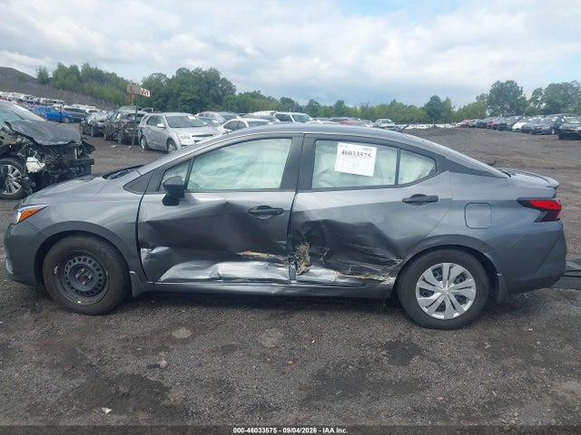 2023 Nissan Versa S 5-speed Manual Transmission მანქანა იყიდება აუქციონზე, vin: 3N1CN8BV5PL844332, აუქციონის ნომერი: 46033575