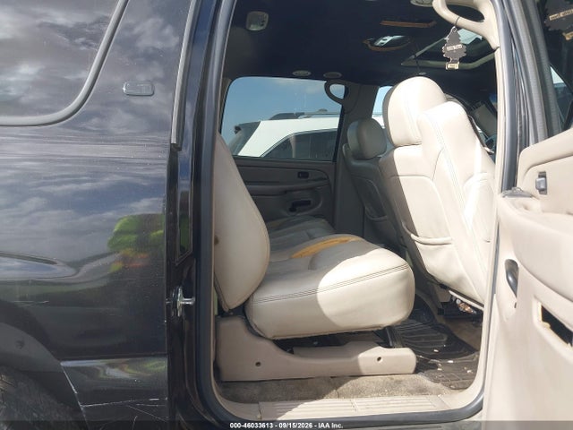 2004 Chevrolet Suburban 1500 Lt მანქანა იყიდება აუქციონზე, vin: 3GNFK16T34G301074, აუქციონის ნომერი: 46033613