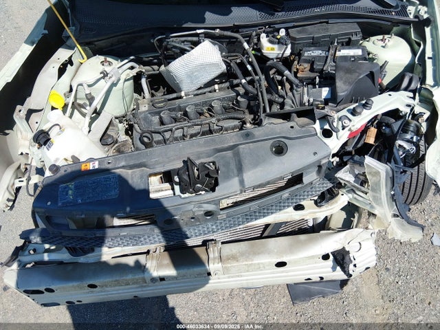 46033634 :رقم المزاد ، 1FAHP3EN0AW150098 vin ، 2010 Ford Focus S مزاد بيع