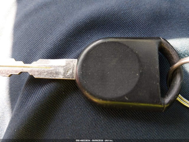 46033634 :رقم المزاد ، 1FAHP3EN0AW150098 vin ، 2010 Ford Focus S مزاد بيع