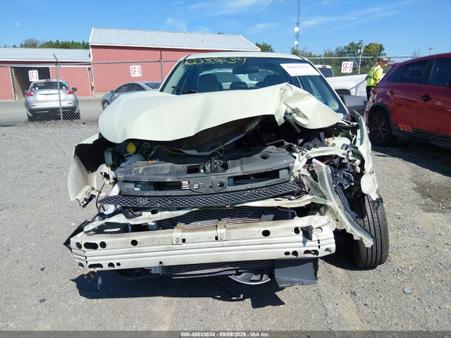 46033634 :رقم المزاد ، 1FAHP3EN0AW150098 vin ، 2010 Ford Focus S مزاد بيع