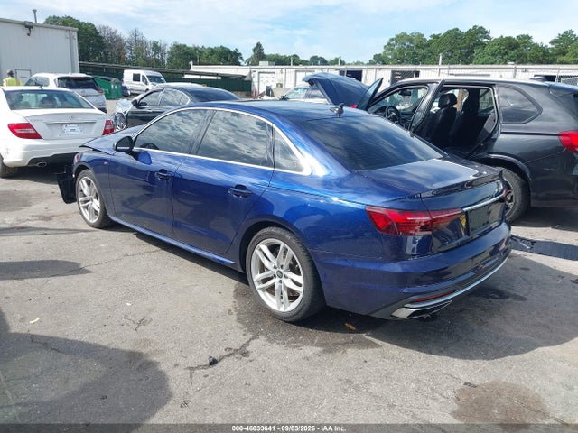 2024 Audi A4 Premium 45 Tfsi S Line Quattro S Tronic მანქანა იყიდება აუქციონზე, vin: WAUDAAF4XRN007730, აუქციონის ნომერი: 46033641