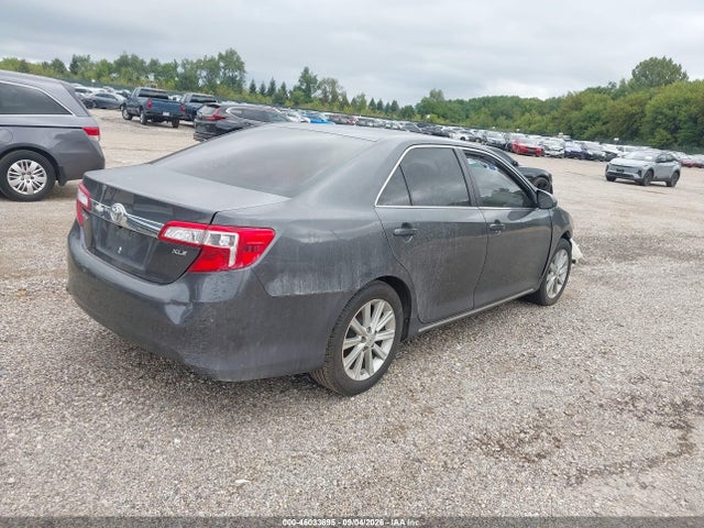 46033695 :رقم المزاد ، 4T4BF1FK9CR233475 vin ، 2012 Toyota Camry Xle مزاد بيع
