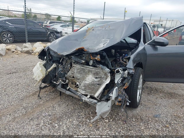 46033695 :رقم المزاد ، 4T4BF1FK9CR233475 vin ، 2012 Toyota Camry Xle مزاد بيع