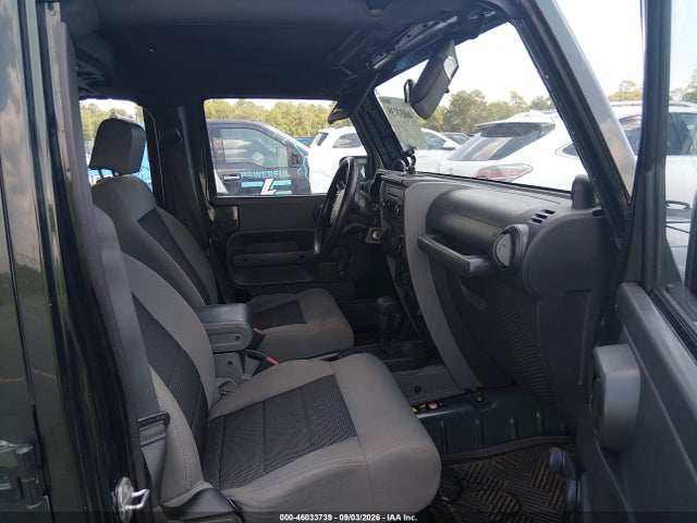 2010 Jeep Wrangler Unlimited Sport მანქანა იყიდება აუქციონზე, vin: 1J4BA3H15AL138521, აუქციონის ნომერი: 46033739