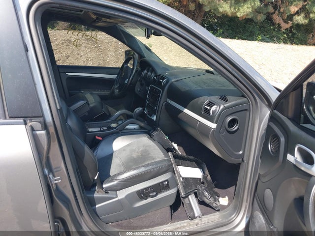 Продаж на аукціоні авто 2010 Porsche Cayenne Gts, vin: WP1AD2AP1ALA61551, номер лоту: 46033772