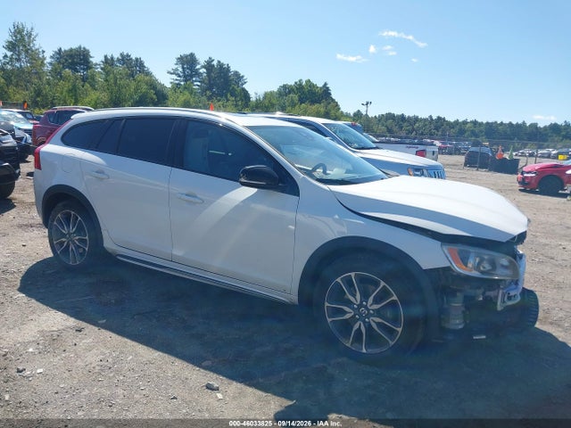 YV4612HK1F1000503 Volvo V60 Cross Country T5