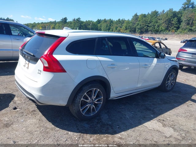YV4612HK1F1000503 Volvo V60 Cross Country T5
