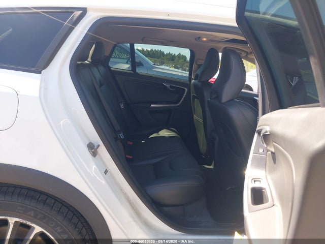 YV4612HK1F1000503 Volvo V60 Cross Country T5