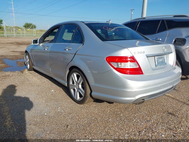 46033853 :رقم المزاد ، WDDGF5EB4AF419770 vin ، 2010 Mercedes-benz C 300 Luxury/sport مزاد بيع