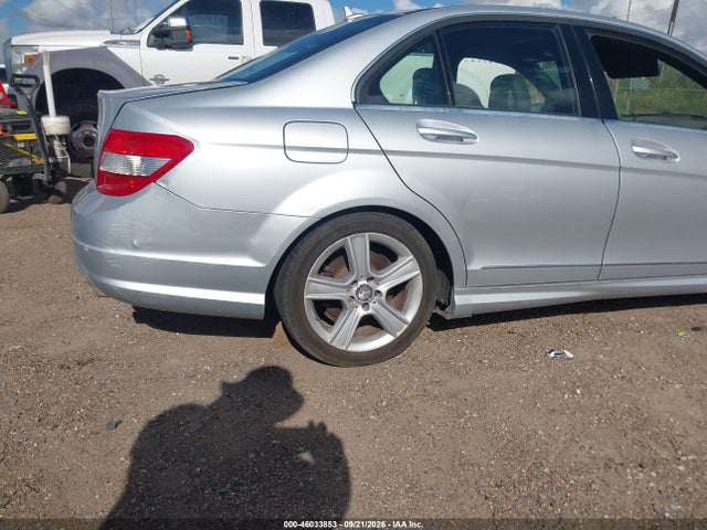46033853 :رقم المزاد ، WDDGF5EB4AF419770 vin ، 2010 Mercedes-benz C 300 Luxury/sport مزاد بيع