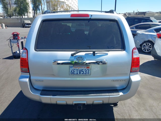 46033873 :رقم المزاد ، JTEZU14R18K017864 vin ، 2008 Toyota 4runner Sr5 V6 مزاد بيع