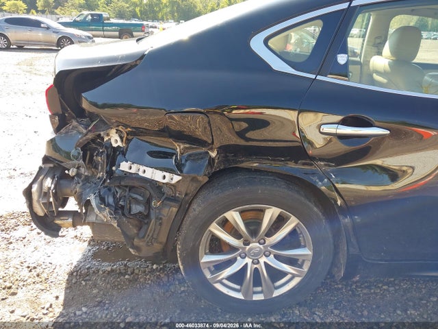 2015 Infiniti Q70 3.7x მანქანა იყიდება აუქციონზე, vin: JN1BY1ARXFM561587, აუქციონის ნომერი: 46033874