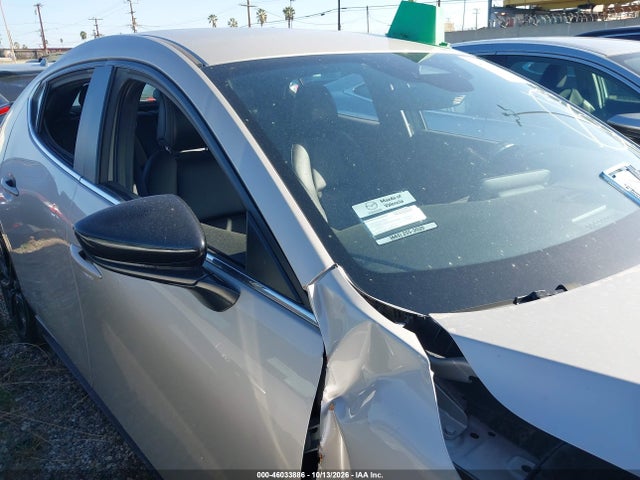 2024 Mazda Mazda3 2.5 S Select Sport მანქანა იყიდება აუქციონზე, vin: JM1BPAKM3R1712701, აუქციონის ნომერი: 46033886