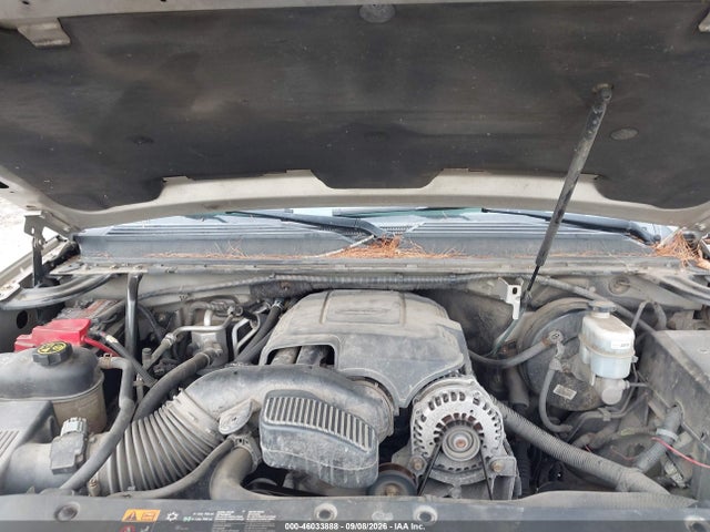 46033888 :رقم المزاد ، 1GNSKJE70CR296501 vin ، 2012 Chevrolet Suburban 1500 Lt مزاد بيع