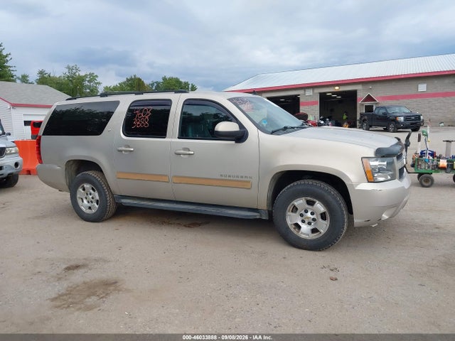 46033888 :رقم المزاد ، 1GNSKJE70CR296501 vin ، 2012 Chevrolet Suburban 1500 Lt مزاد بيع