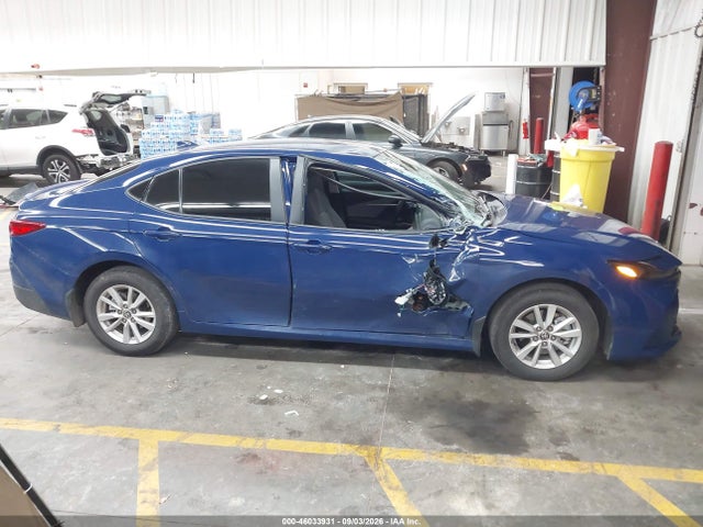 Toyota CAMRY LE 2026 4T1DBADKXTU045811 Image 13