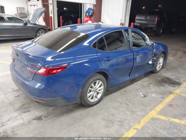 Toyota CAMRY LE 2026 4T1DBADKXTU045811 Image 4