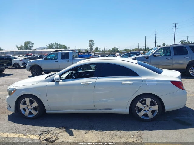 46033944 :رقم المزاد ، WDDSJ4EB4HN467661 vin ، 2017 Mercedes-benz Cla 250 مزاد بيع