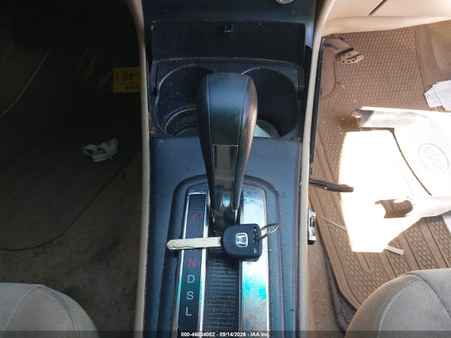 Продажа на аукционе авто 2005 Honda Civic Hybrid, vin: JHMES96605S014801, номер лота: 46034002
