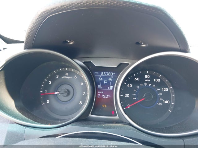 46034005 :رقم المزاد ، KMHTC6AD1GU299134 vin ، 2016 Hyundai Veloster مزاد بيع