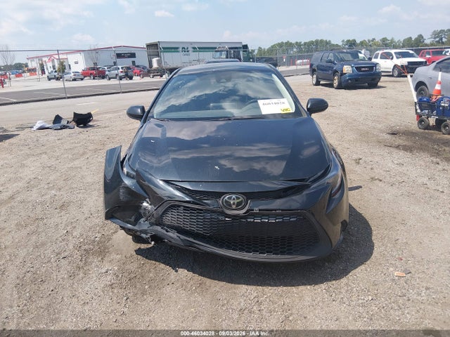 46034028 :رقم المزاد ، JTDEPMAE4MJ177637 vin ، 2021 Toyota Corolla Le مزاد بيع