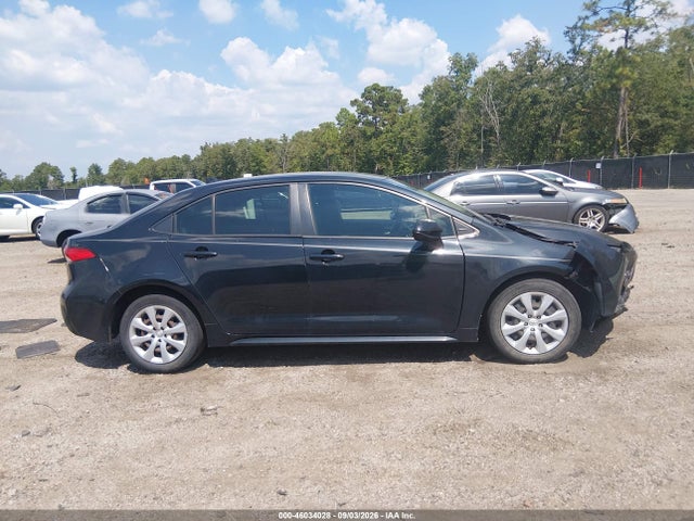 46034028 :رقم المزاد ، JTDEPMAE4MJ177637 vin ، 2021 Toyota Corolla Le مزاد بيع