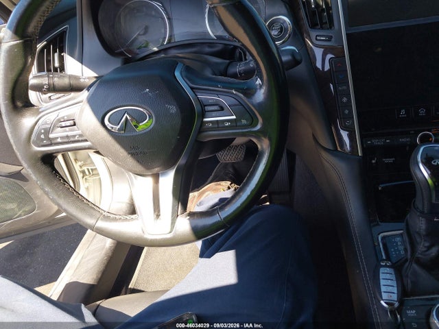 46034029 :رقم المزاد ، JN1EV7AP4KM519224 vin ، 2019 Infiniti Q50 3.0t Luxe مزاد بيع