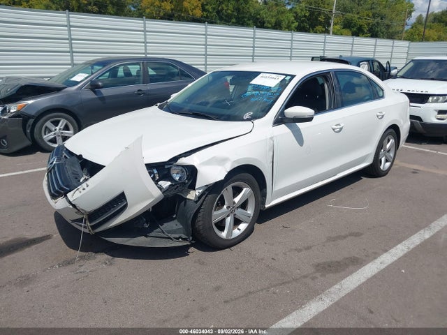 2013 Volkswagen Passat 2.5l Se მანქანა იყიდება აუქციონზე, vin: 1VWBH7A36DC004610, აუქციონის ნომერი: 46034043