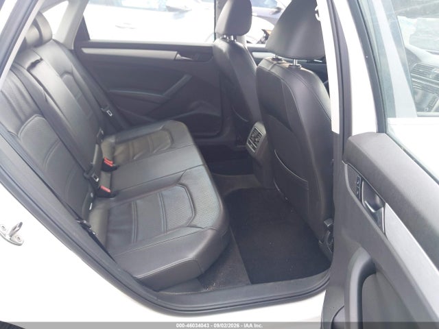 2013 Volkswagen Passat 2.5l Se მანქანა იყიდება აუქციონზე, vin: 1VWBH7A36DC004610, აუქციონის ნომერი: 46034043