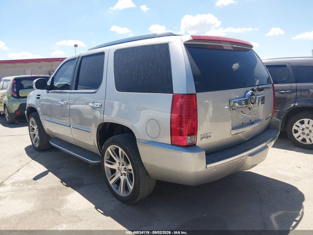 Aukcja sprzedaży 2011 Cadillac Escalade Standard, vin: 1GYS4AEF3BR234674, numer aukcji: 46034119