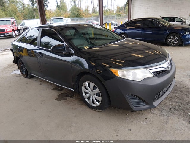 46034133 :رقم المزاد ، 4T1BF1FK2DU239243 vin ، 2013 Toyota Camry Le مزاد بيع