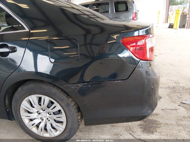 46034133 :رقم المزاد ، 4T1BF1FK2DU239243 vin ، 2013 Toyota Camry Le مزاد بيع