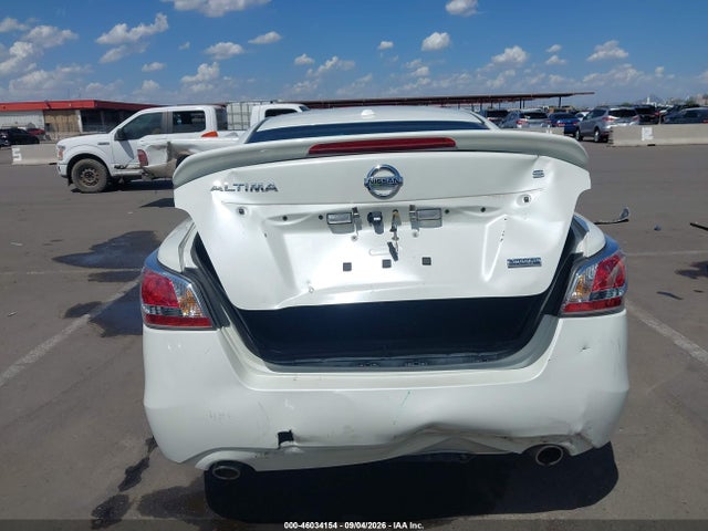 Nissan Altima 2.5 S 2015 1N4AL3AP7FC577680 Image 16