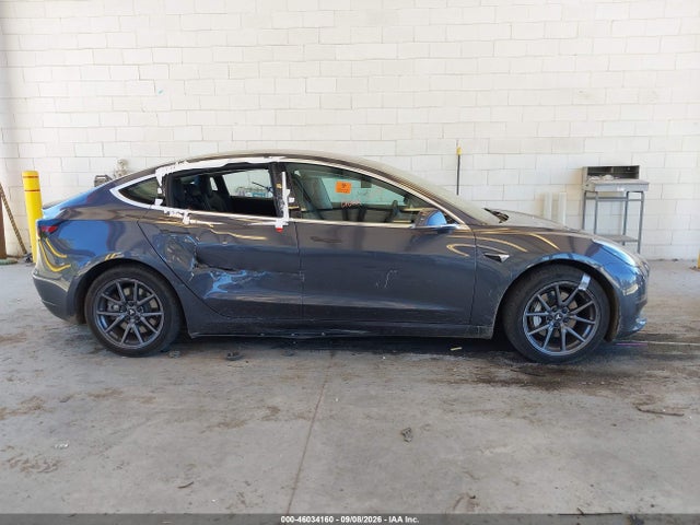 Продажа на аукционе авто 2018 Tesla Model 3 Long Range/mid Range, vin: 5YJ3E1EA8JF157669, номер лота: 46034160