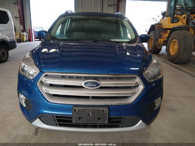 46034166 :رقم المزاد ، 1FMCU9GD3JUC38798 vin ، 2018 Ford Escape Se مزاد بيع