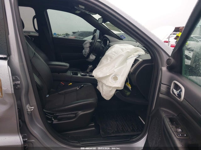 46034188 :رقم المزاد ، 1C4RJEAG0MC625256 vin ، 2021 Jeep Grand Cherokee Laredo X 4x2 مزاد بيع