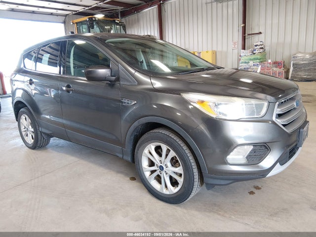 Продаж на аукціоні авто 2017 Ford Escape Se, vin: 1FMCU9GD1HUE18601, номер лоту: 46034192