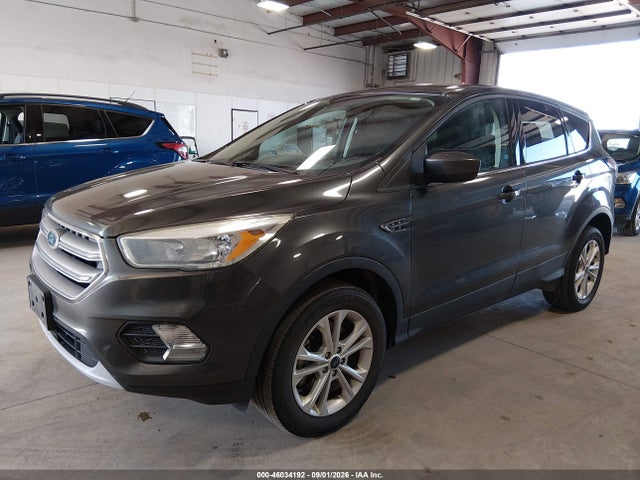 46034192 :رقم المزاد ، 1FMCU9GD1HUE18601 vin ، 2017 Ford Escape Se مزاد بيع