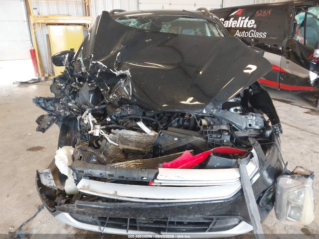 46034206 :رقم المزاد ، 1FMCU0HD0JUA20375 vin ، 2018 Ford Escape Sel مزاد بيع