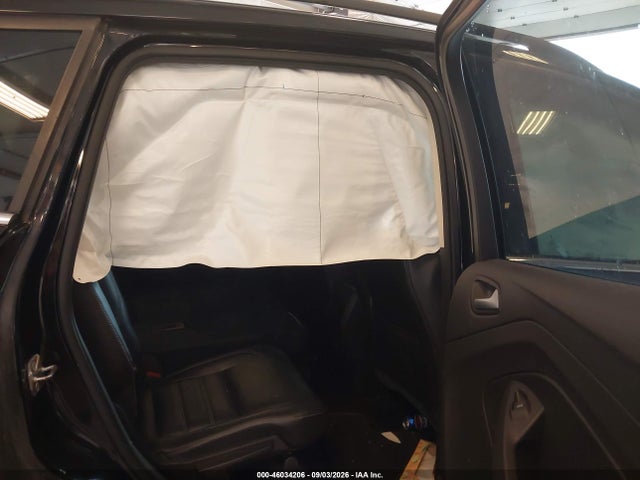 46034206 :رقم المزاد ، 1FMCU0HD0JUA20375 vin ، 2018 Ford Escape Sel مزاد بيع
