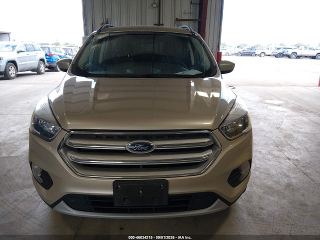 Продаж на аукціоні авто 2018 Ford Escape Se, vin: 1FMCU9GD5JUC38799, номер лоту: 46034215