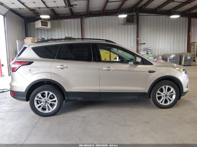 Продаж на аукціоні авто 2018 Ford Escape Se, vin: 1FMCU9GD5JUC38799, номер лоту: 46034215