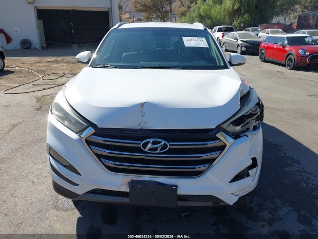46034234 :رقم المزاد ، KM8J33A29GU116566 vin ، 2016 Hyundai Tucson Limited مزاد بيع