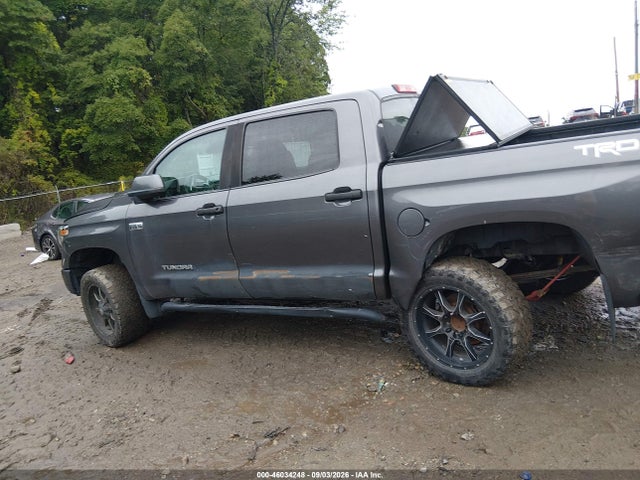 Продажа на аукционе авто 2019 Toyota Tundra Sr5 5.7l V8, vin: 5TFDY5F12KX845952, номер лота: 46034248