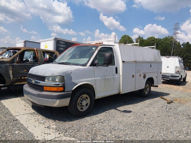 46034260 :رقم المزاد ، 1GBHG31KX81113724 vin ، 2008 Chevrolet Express Cutaway Work Van مزاد بيع