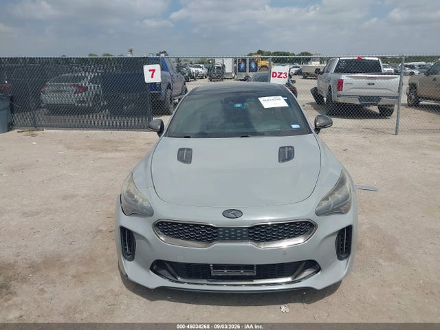 2018 Kia Stinger Gt2 მანქანა იყიდება აუქციონზე, vin: KNAE55LC0J6013627, აუქციონის ნომერი: 46034268
