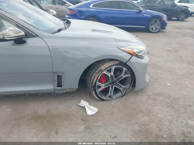 2018 Kia Stinger Gt2 მანქანა იყიდება აუქციონზე, vin: KNAE55LC0J6013627, აუქციონის ნომერი: 46034268
