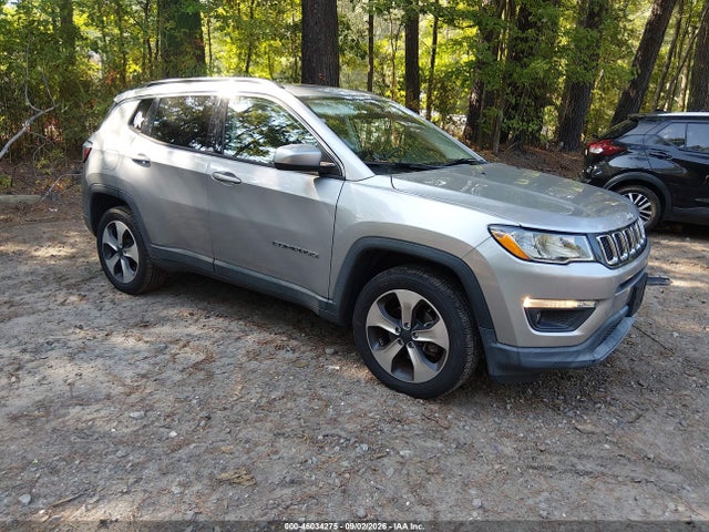 46034275 :رقم المزاد ، 3C4NJDBB9JT222405 vin ، 2018 Jeep Compass Latitude 4x4 مزاد بيع
